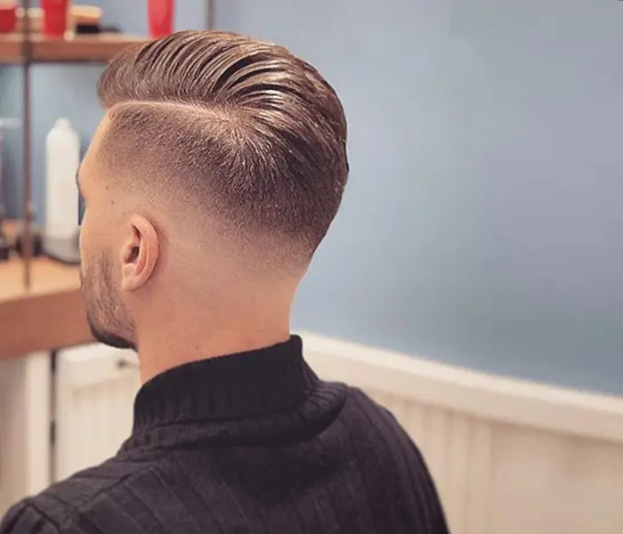 Taglio capelli con fade